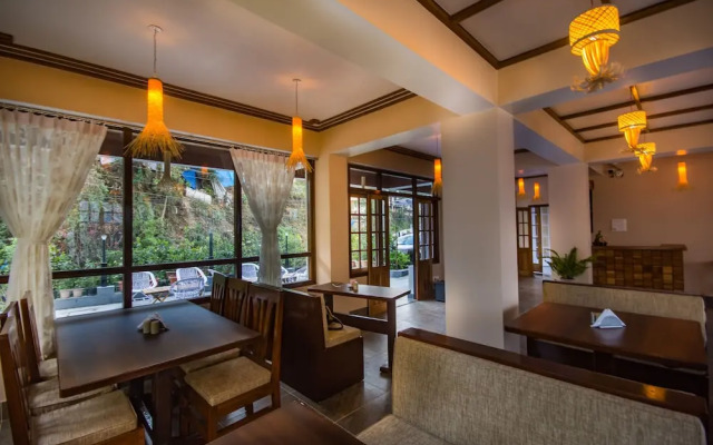 Hotel 100 Petals - Gangtok 12 mins from MG Marg