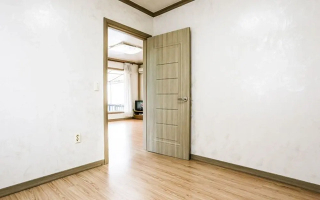 Seosan Jungwang Pension