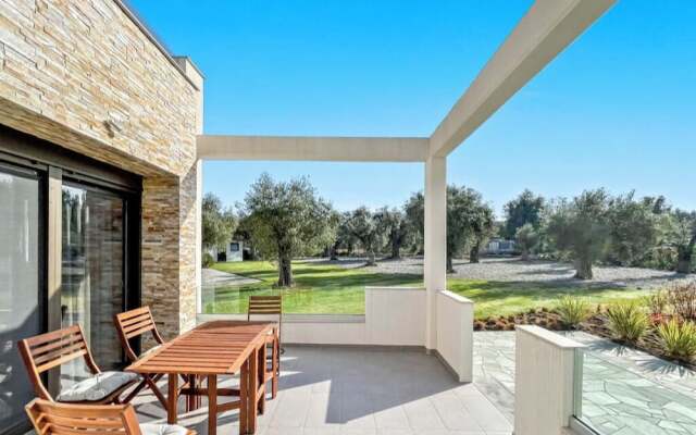 Luxury Rental Villa for 14 People