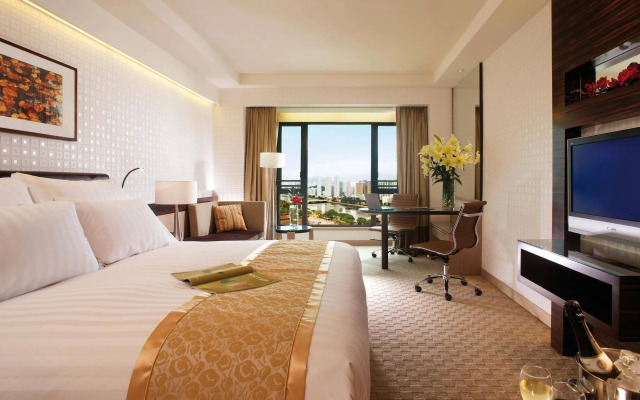 Royal Park Hotel