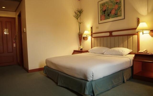 Saraburi Inn