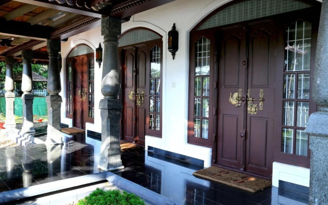 Bamboo Lagoon Backwater Front Resort