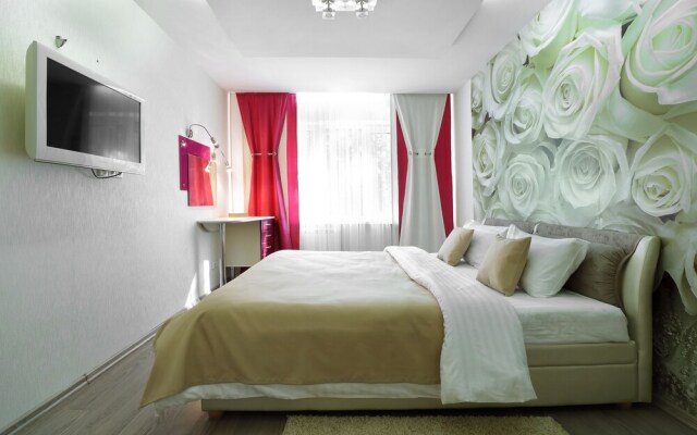 PaulMarie Apartments on Chkalova