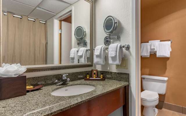 Best Western Plus Garden Court Inn