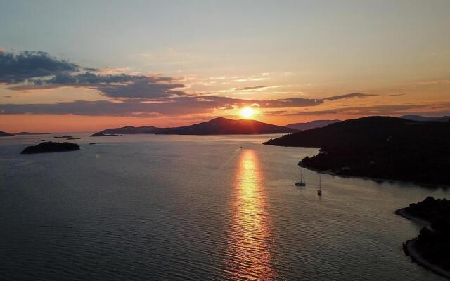 Rina - 200 m from beach - A1(6)