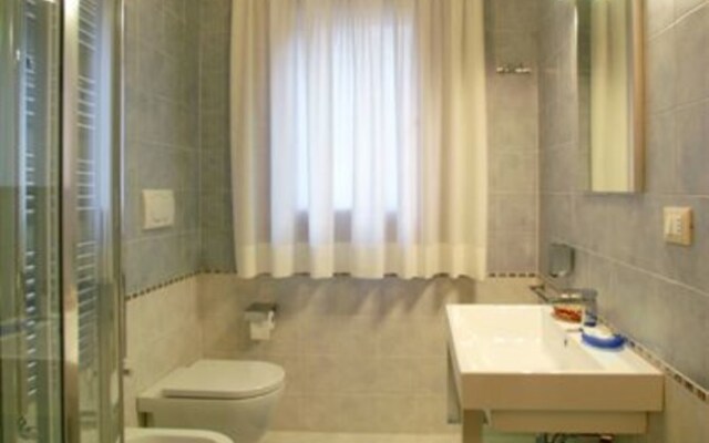 Sarai Apartments
