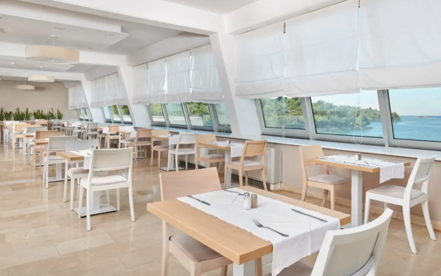 Hotel Plavi Plava Laguna