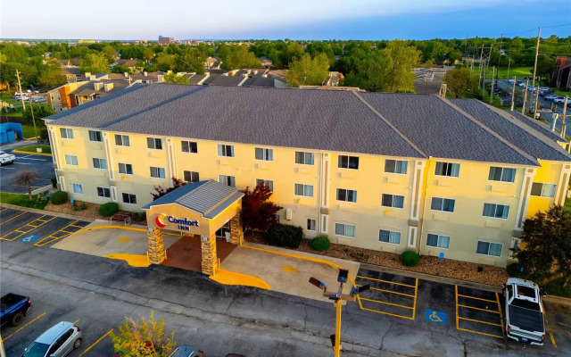 Comfort Inn Tulsa South-Woodlandhills