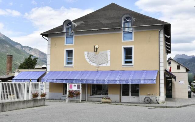 Hotel Lacour