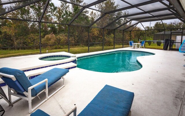 Paradise Woods-RU1066