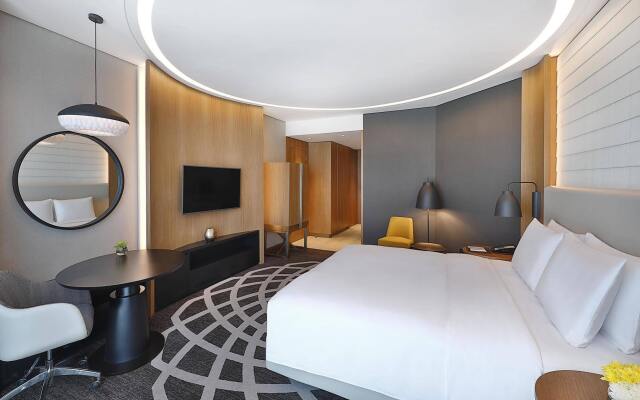 Double Tree by Hilton Dubai Business Bay Hotel