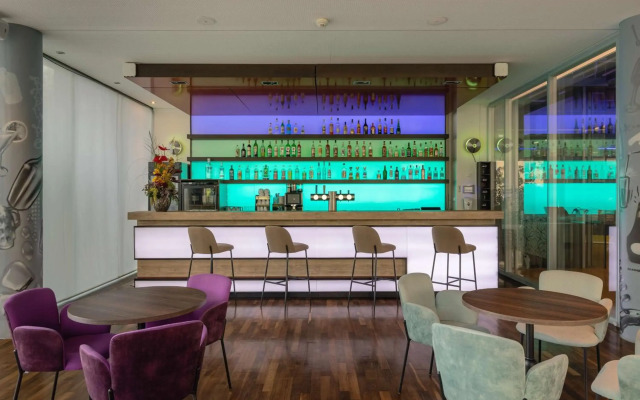DoubleTree by Hilton Frankfurt Niederrad