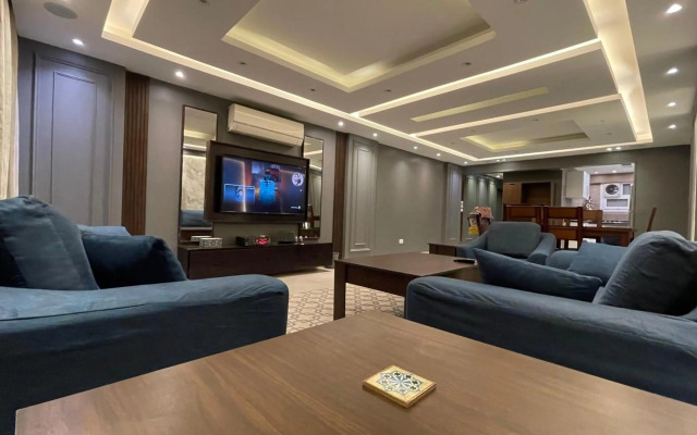 F5 luxury Apartment - شقة فندقية فاخرة المهندسين