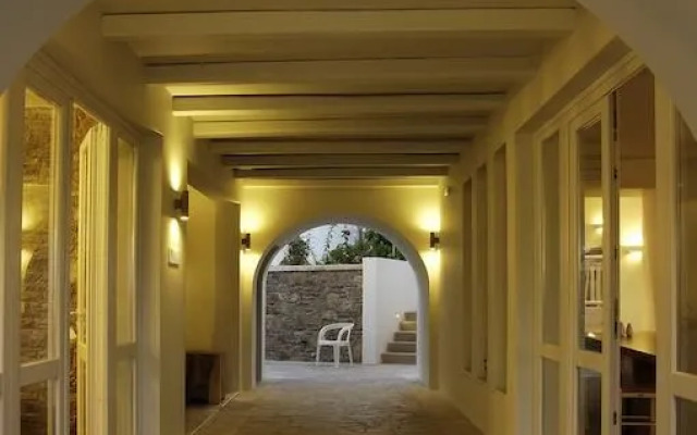 Filoxenia Apartments