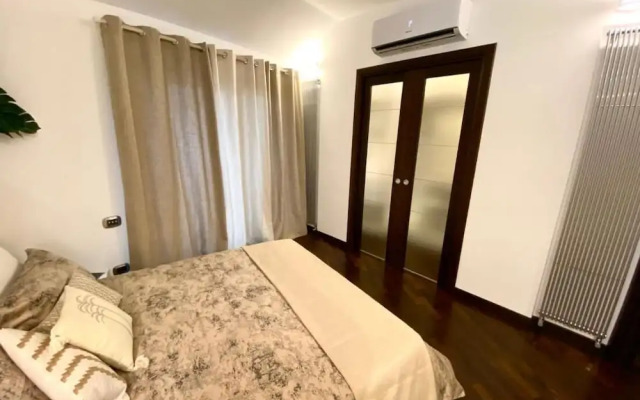 Wood Luxury House Wood Luxury House