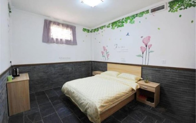 Xianyang Gudu International Youth Hostel