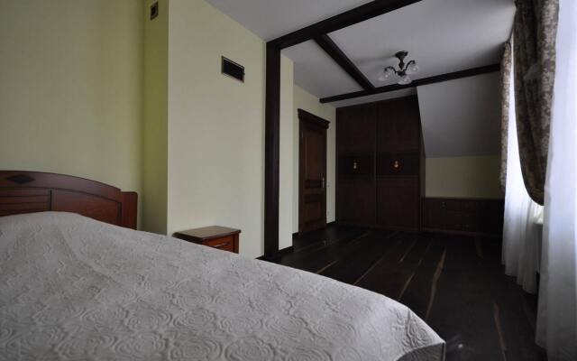 M.S. Kuznetsov Apartments Luxury Villa