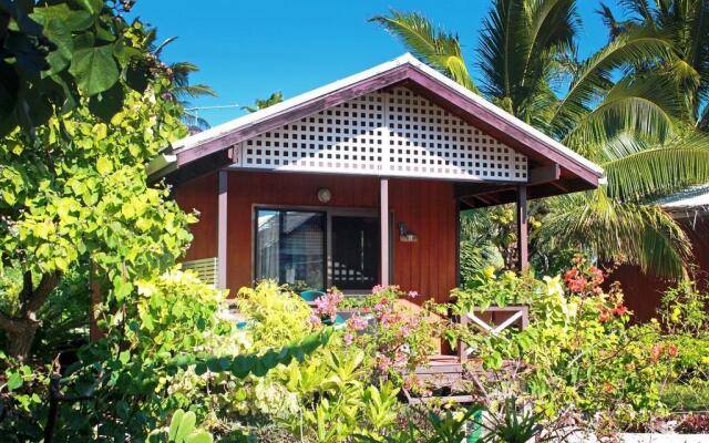 Aitutaki Village