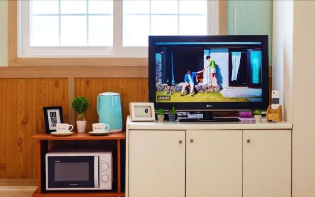 Taean Pine Scented Pension