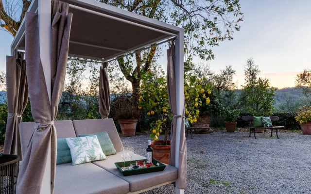 Amore Farmhouse Retreat