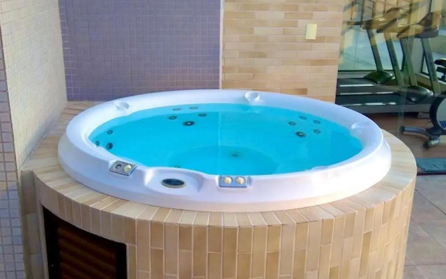 DUPLEX com Hidromassagem total de 02 QUARTOS e Vista MAR