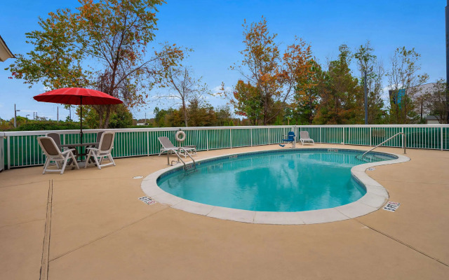 Comfort Inn & Suites Santee