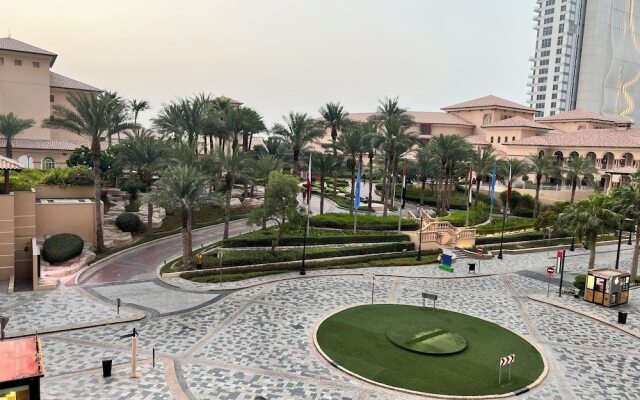 Robin Beach Hostel JBR