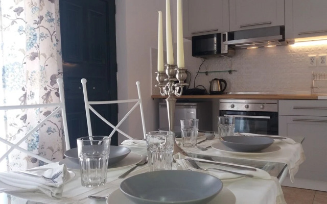 Estate Dafnopanagia Luxury Apartment