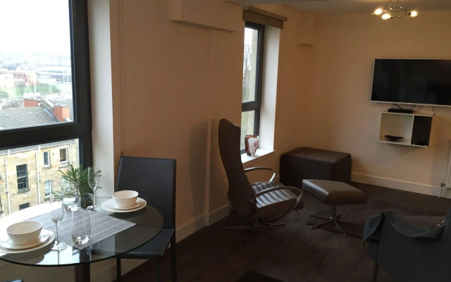 Glasgow Central Skyline Apartment