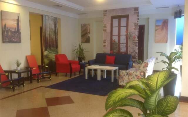 Royal Residence Hotel