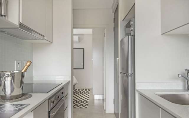 707 at Two six two Florida Road