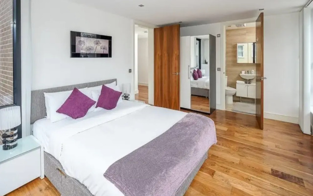 Modern 2bed 2bath, Sleeps 6, 4mins to Euston