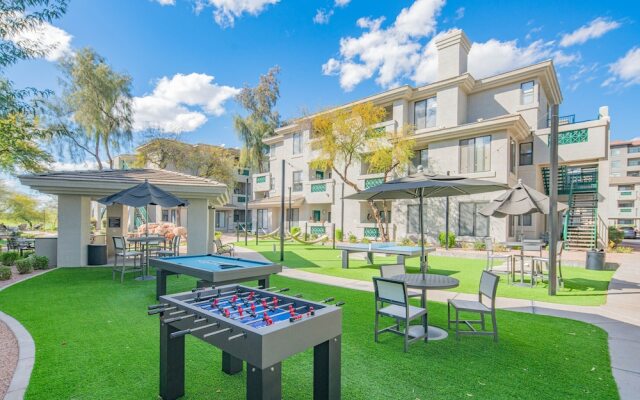 Golf View Oasis: Serenity + Tranquility + Walkability 244