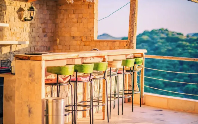 Mojo Boutique Hotel