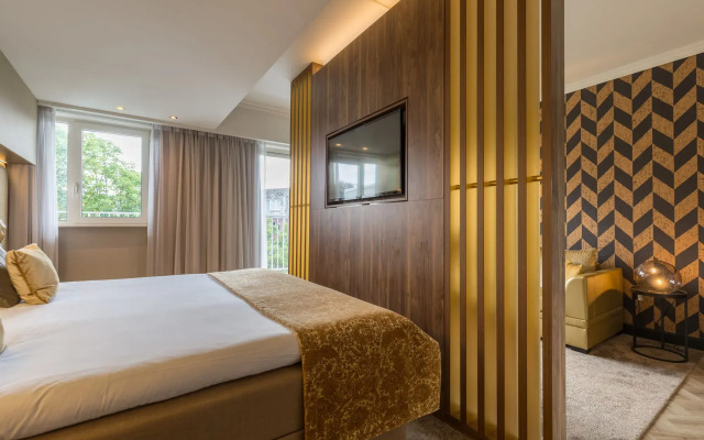 Leonardo Hotel Antwerp The Plaza