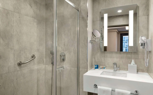 Tryp Bosphorus Taksim Hotel