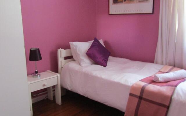 Cape Town Deco Lodge