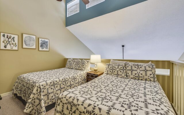 Southwind by Book That Condo