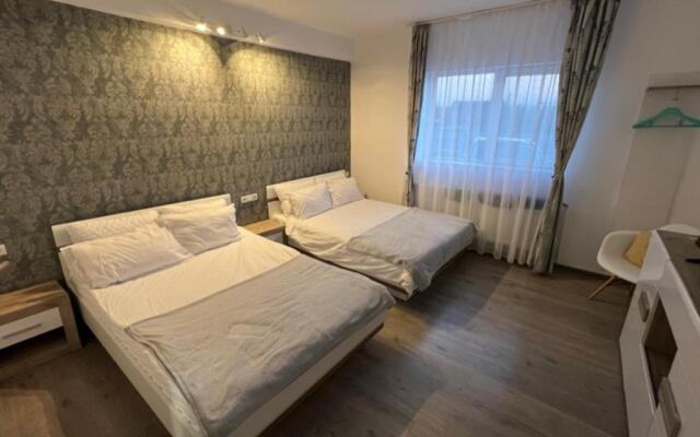 1-Beadroom Apartment with free parking