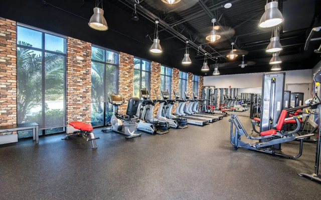 Lovely Townhome Sleeps 8 Eve101