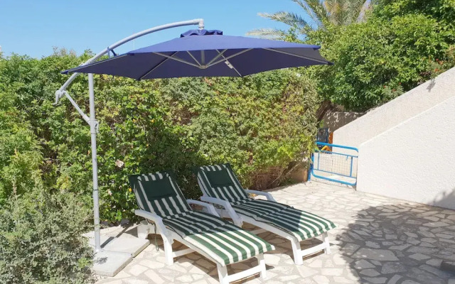 Ayios Elias Alice Suite