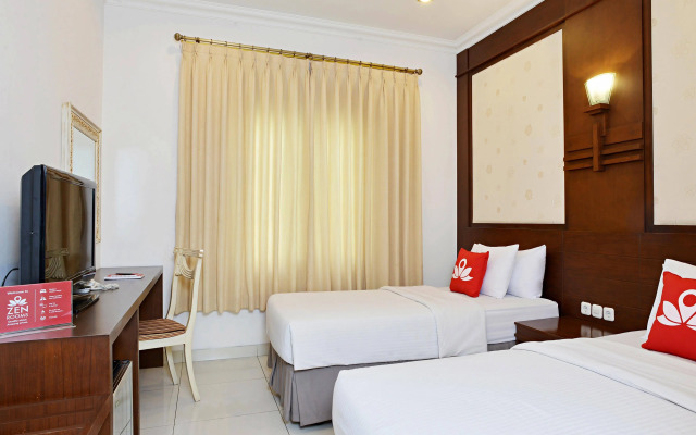 ZEN Rooms Cihampelas Otten