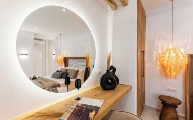 V Luxury Apartments Naxos