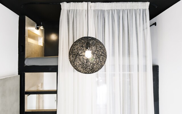 Sputnik hostel & personal space