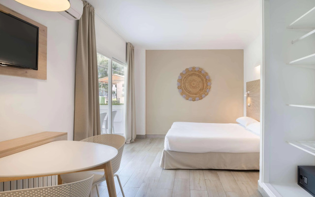 Sol Lunamar Palmanova Apartamentos – Adults Only