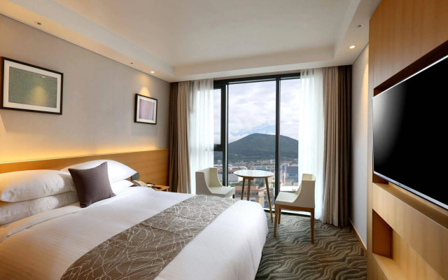 Seogwipo JS Hotel
