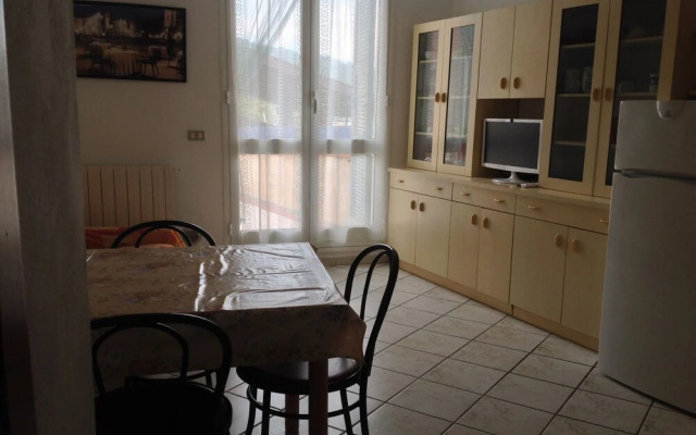 Apt 52 - Relax And Nature