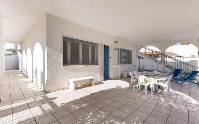 Villa Tabu' by BarbarHouse