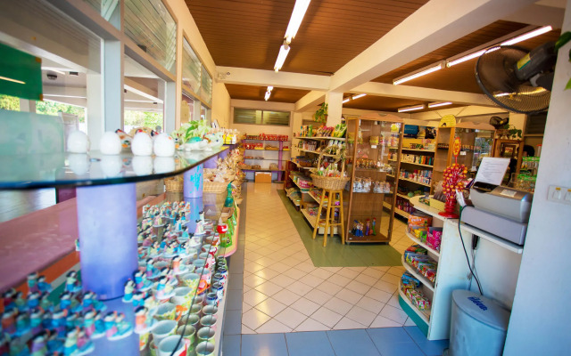 Brookside Valley Resort