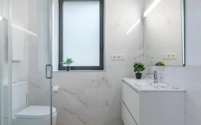 Riverside by Forever Rentals